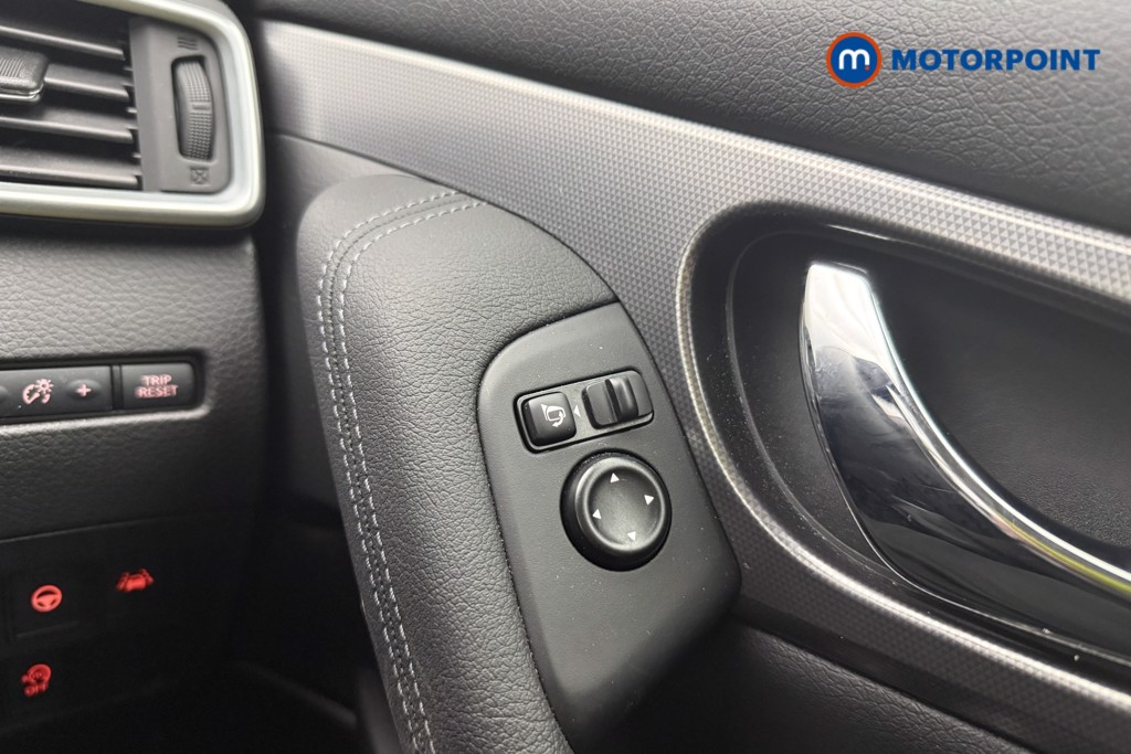 Used Nissan Qashqai 2020 for sale - 76980200: Photo 24