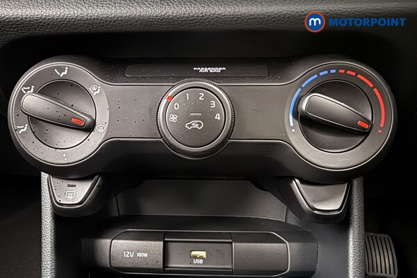 Used Kia Picanto 2021 for sale - 76219409: Photo 22