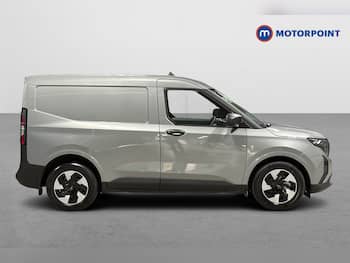Used Ford Transit Courier 2025 for sale - 79639313: Photo