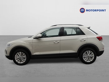 Used Volkswagen T-Roc 2022 for sale - 79384086: Photo