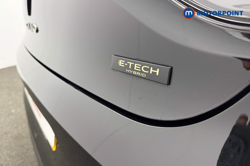 Used Renault Clio 2024 for sale - 76352733: Photo 31