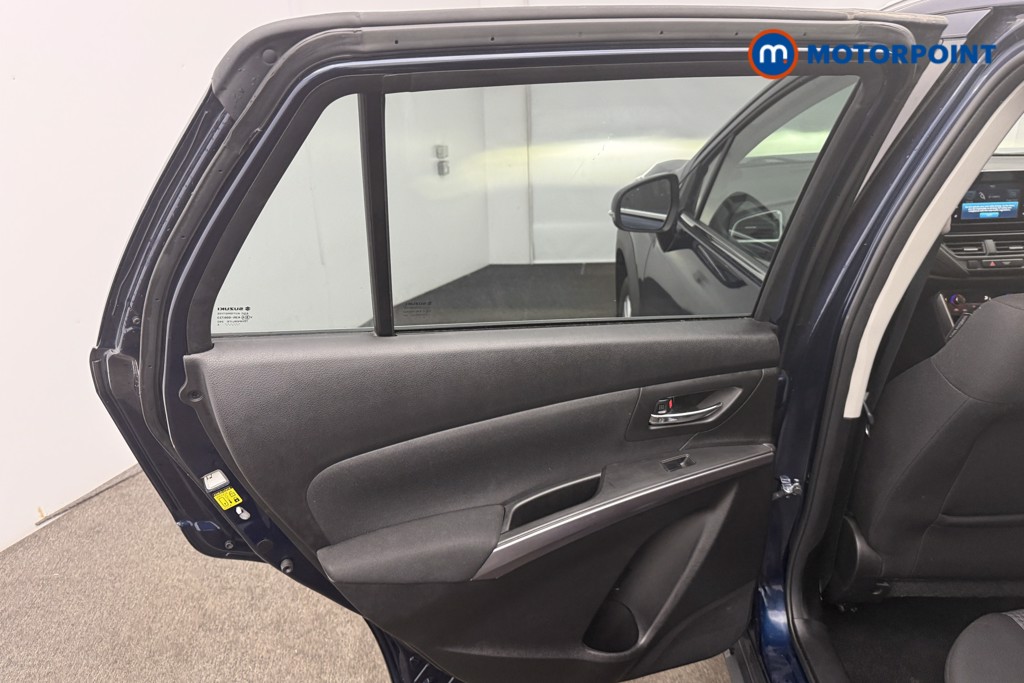 Used Suzuki SX4 S-Cross 2023 for sale - 76508530: Photo 11