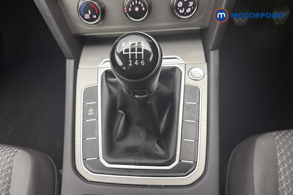 Used Volkswagen Passat 2019 for sale - 76319911: Photo 13
