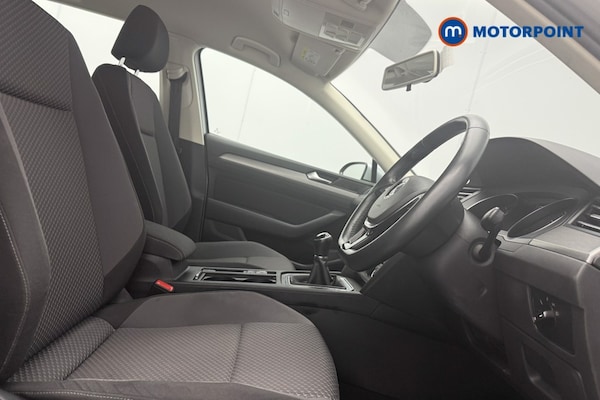 Used Volkswagen Passat 2019 for sale - 76319911: Photo 14