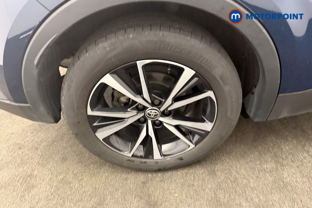 Used Toyota C-HR 2024 for sale - 76949375: Photo 41