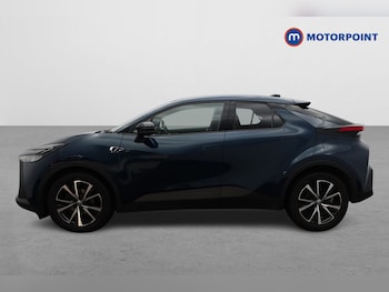 Used Toyota C-HR 2024 for sale - 76949375: Photo