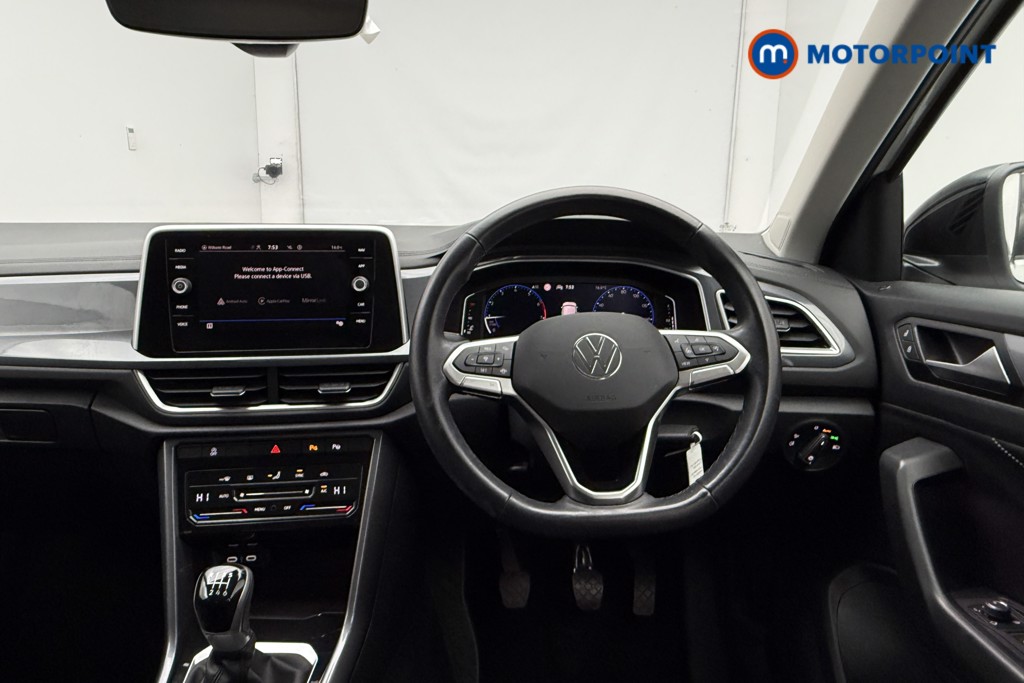 Used Volkswagen T-Roc 2023 for sale - 76114699: Photo 10