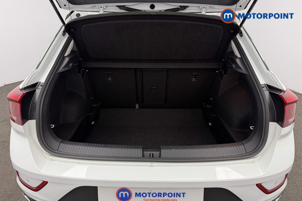 Used Volkswagen T-Roc 2023 for sale - 76114699: Photo 13