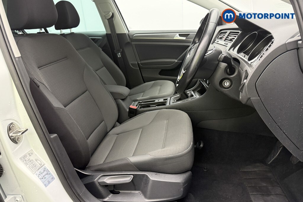 Used Volkswagen Golf 2020 for sale - 76235119: Photo 28