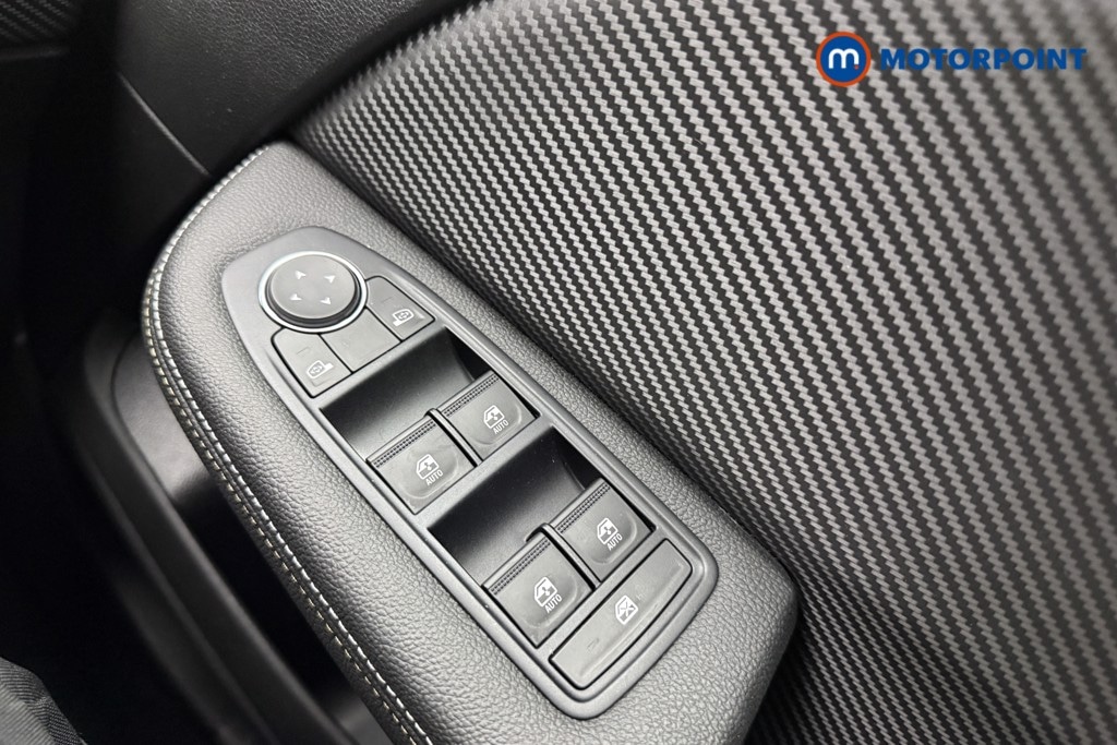 Used Renault Clio for sale - 78197041: Photo 24