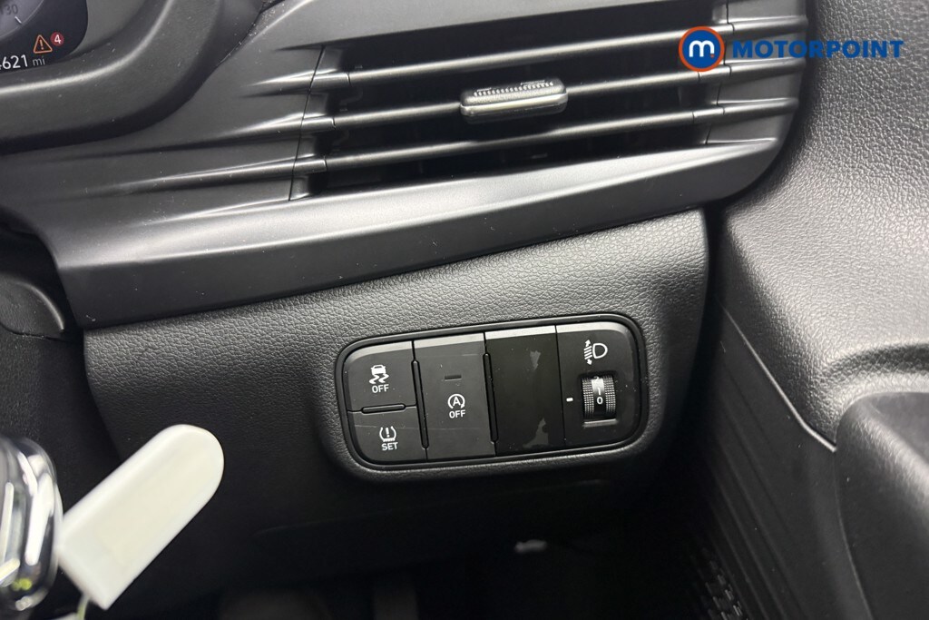 Used Hyundai i20 2024 for sale - 77417817: Photo 38