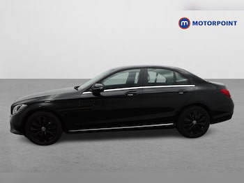 Used Mercedes-Benz C Class 2019 for sale - 77367862: Photo