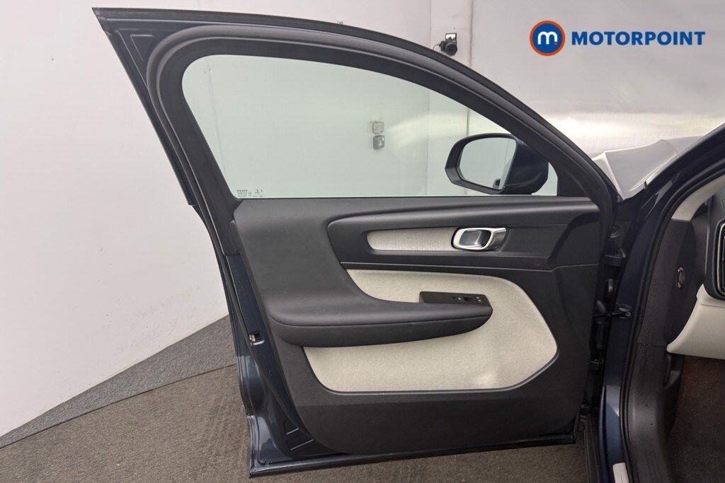 Used Volvo XC40 for sale - 77002180: Photo 12