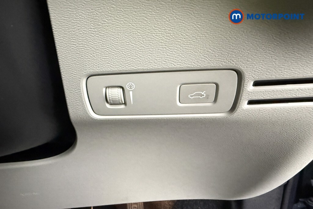 Used Volvo XC40 for sale - 77002180: Photo 29