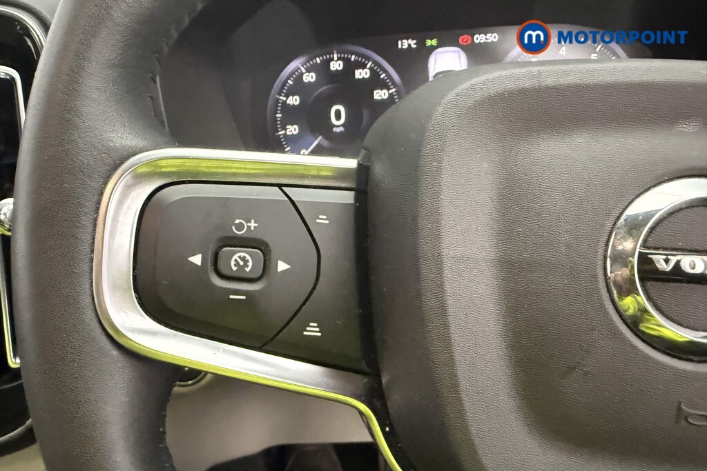 Used Volvo XC40 for sale - 77002180: Photo 38