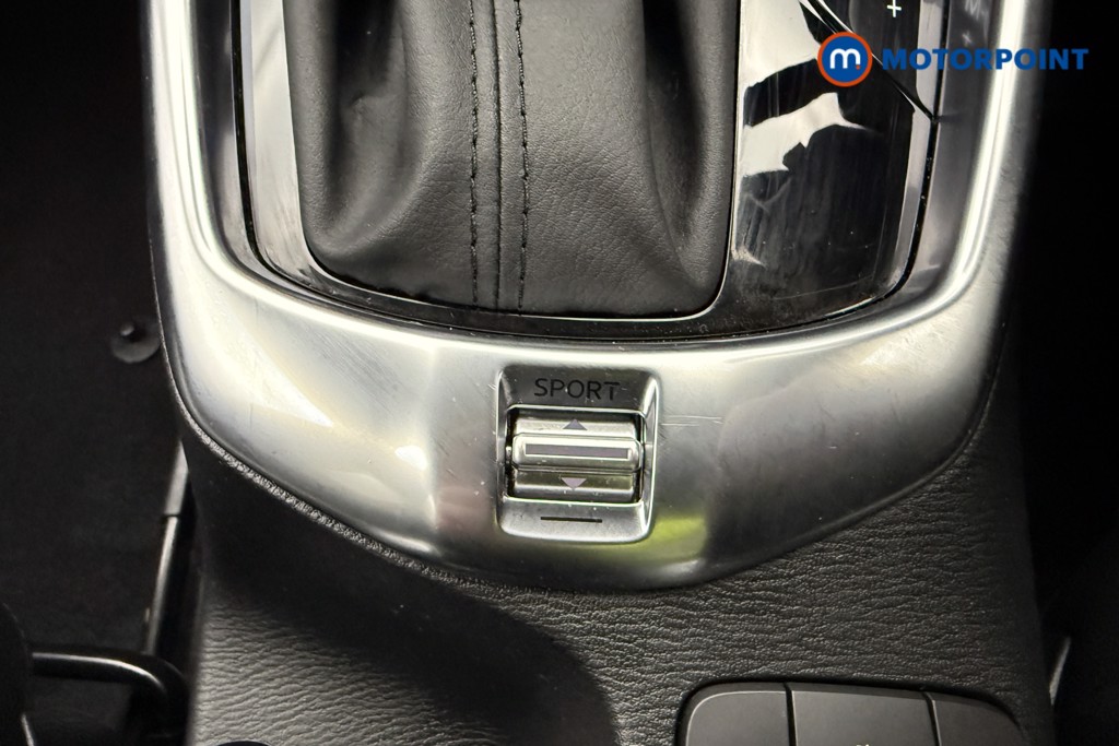 Used Mazda Mazda2 2023 for sale - 77962629: Photo 23