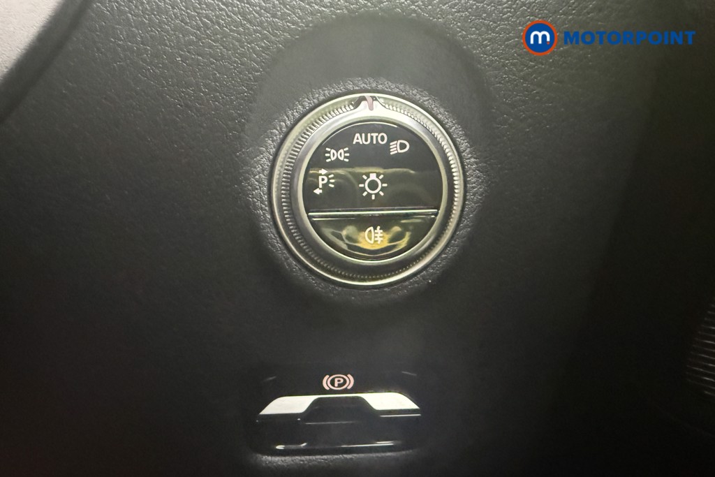 Used Mercedes-Benz C Class 2025 for sale - 77730265: Photo 25