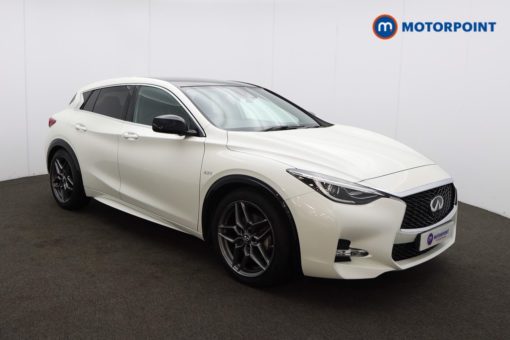 Used Infiniti Q30 2016 for sale - 76460714: Photo 1
