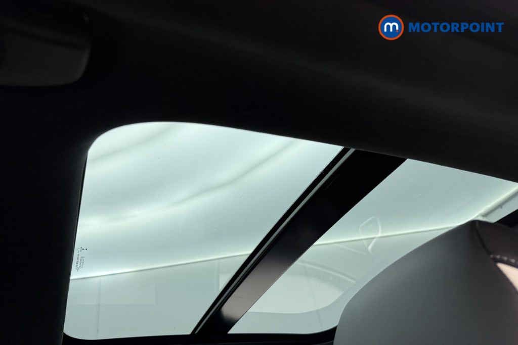 Used Infiniti Q30 2016 for sale - 76460714: Photo 16