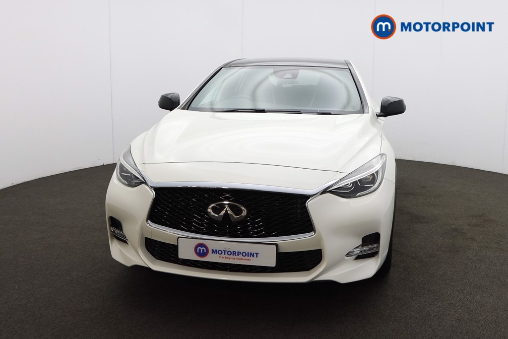 Used Infiniti Q30 2016 for sale - 76460714: Photo 2