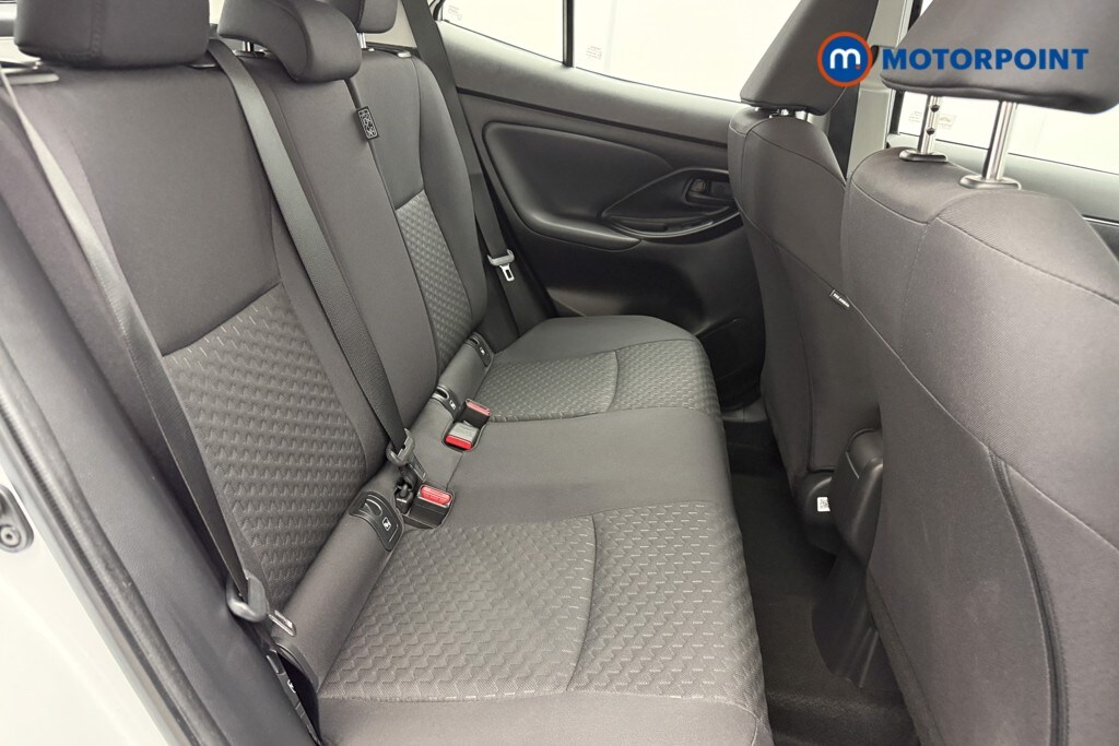 Used Toyota Yaris Cross 2024 for sale - 76938304: Photo 13