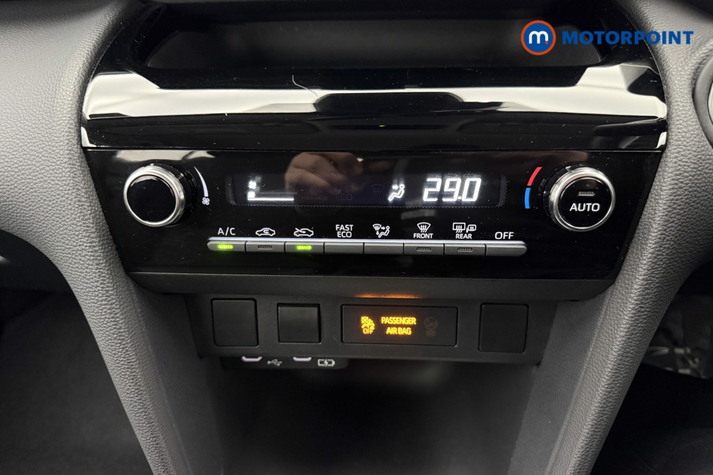 Used Toyota Yaris Cross 2024 for sale - 76938304: Photo 17