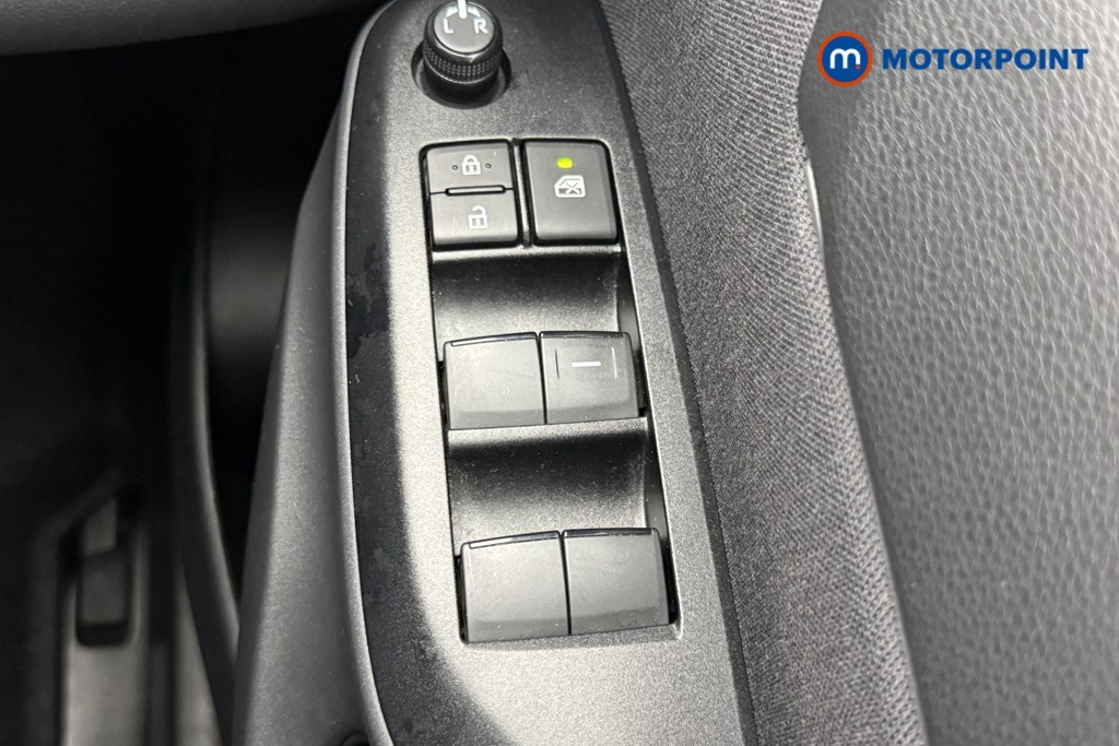 Used Toyota Yaris Cross 2024 for sale - 76938304: Photo 20