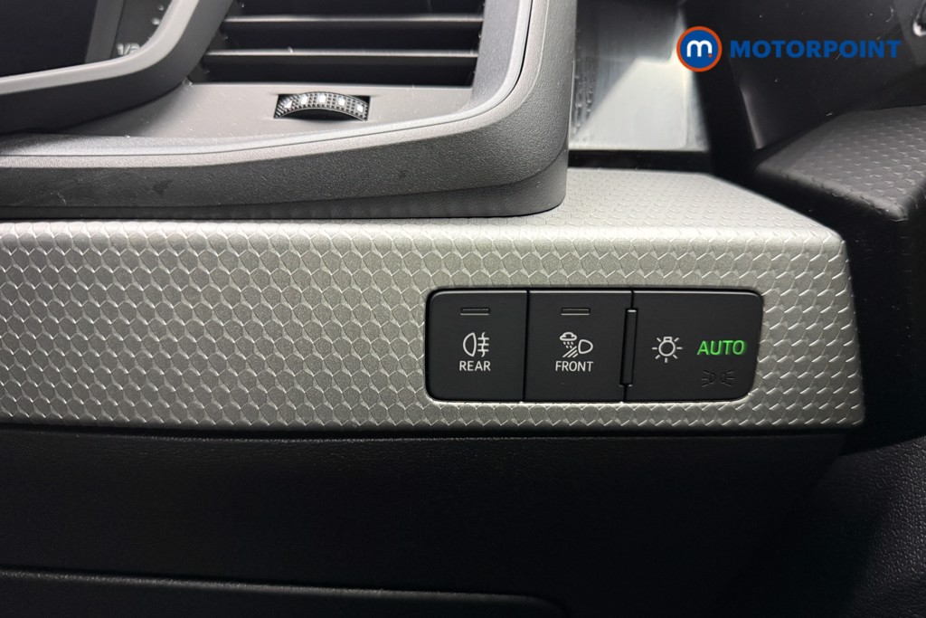 Used Audi A1 for sale - 76610752: Photo 15