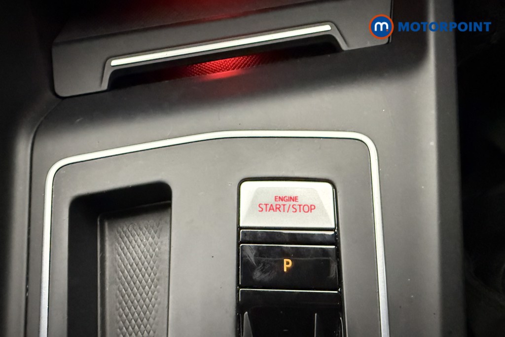 Used Volkswagen Golf 2021 for sale - 76734596: Photo 24