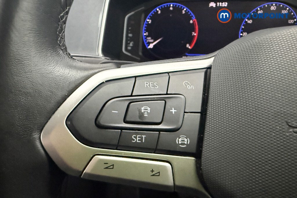 Used Volkswagen T-Roc 2022 for sale - 77500612: Photo 19