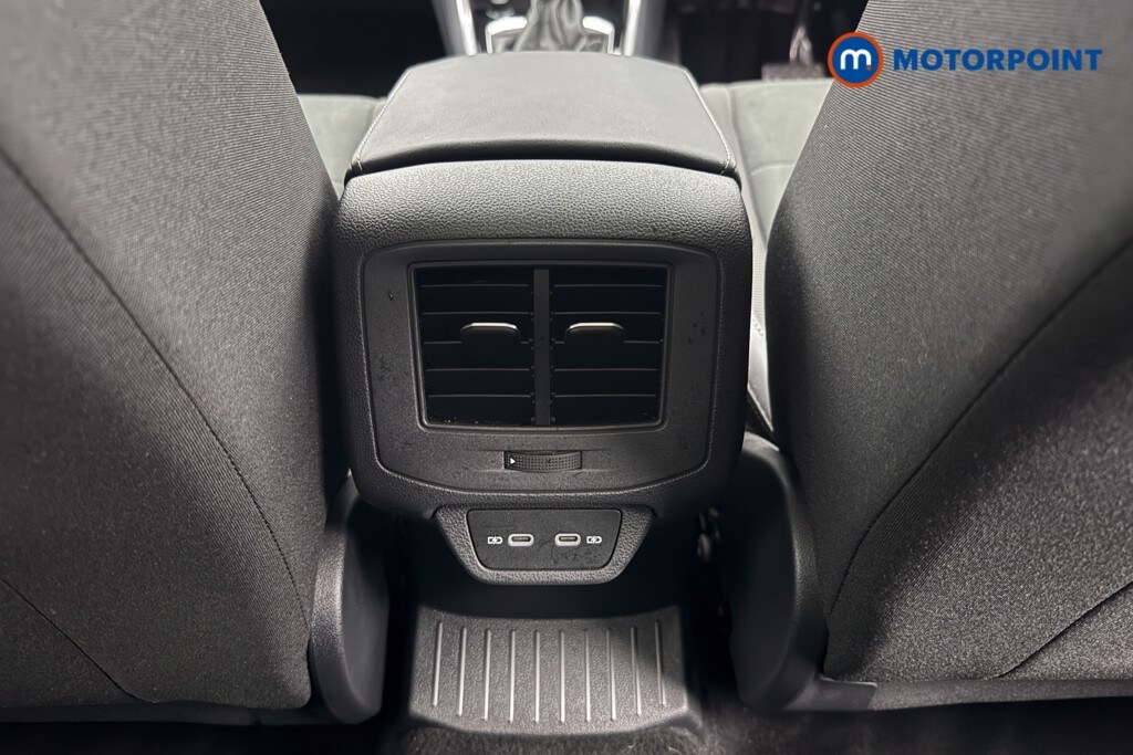 Used Volkswagen T-Roc 2022 for sale - 77500612: Photo 26