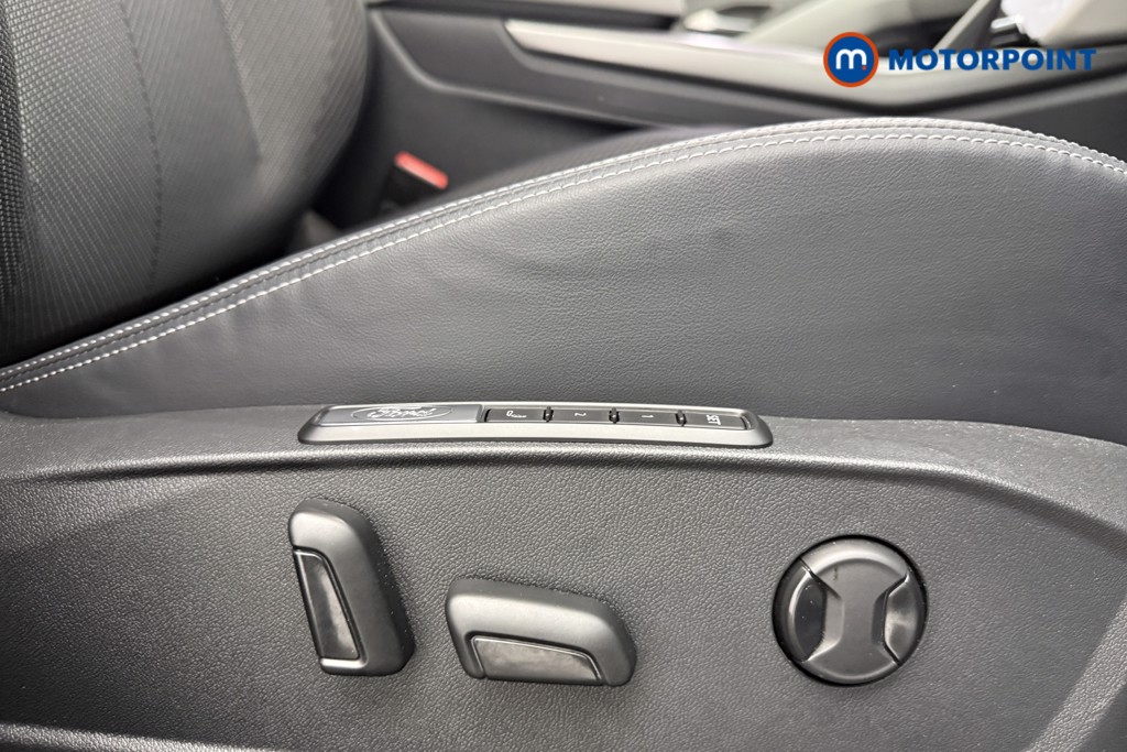 Used Ford Explorer 2025 for sale - 76412899: Photo 26