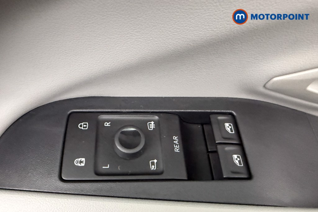 Used Ford Explorer 2025 for sale - 76412899: Photo 28