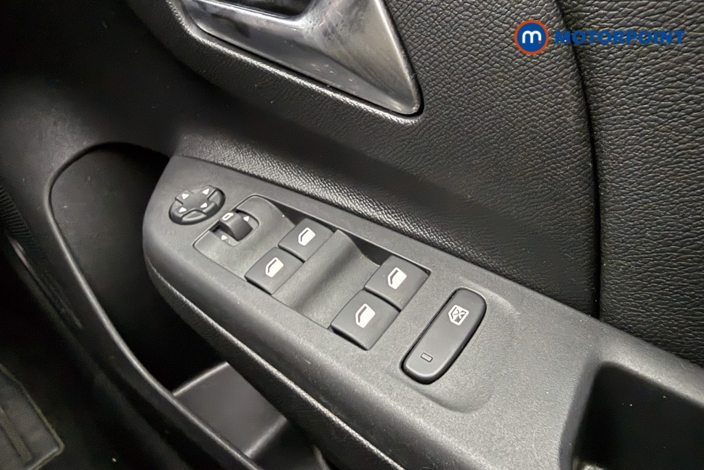 Used Vauxhall Corsa 2023 for sale - 76067926: Photo 24