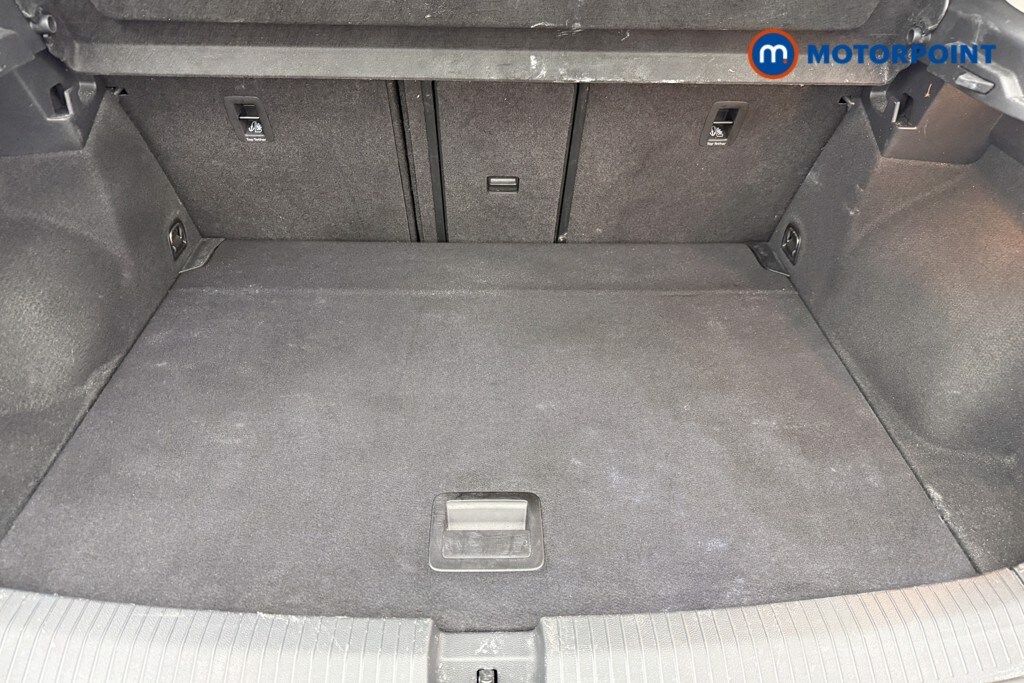 Used Volkswagen T-Roc for sale - 77984490: Photo 16