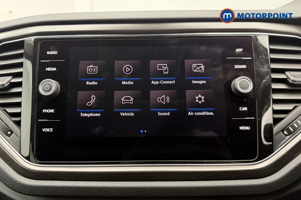 Used Volkswagen T-Roc for sale - 77984490: Photo 23