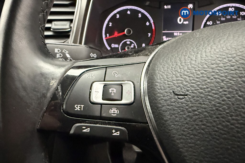 Used Volkswagen T-Roc for sale - 77984490: Photo 27