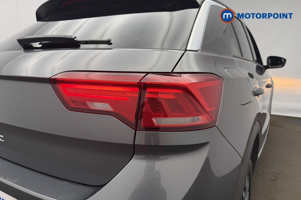 Used Volkswagen T-Roc for sale - 77984490: Photo 35