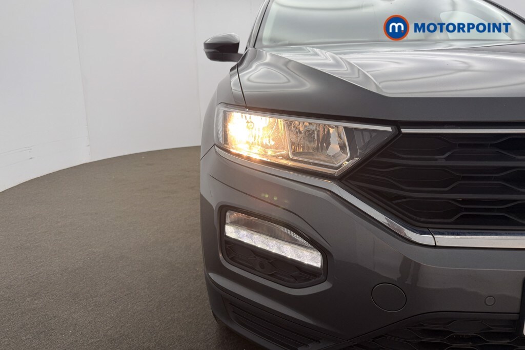 Used Volkswagen T-Roc for sale - 77984490: Photo 36