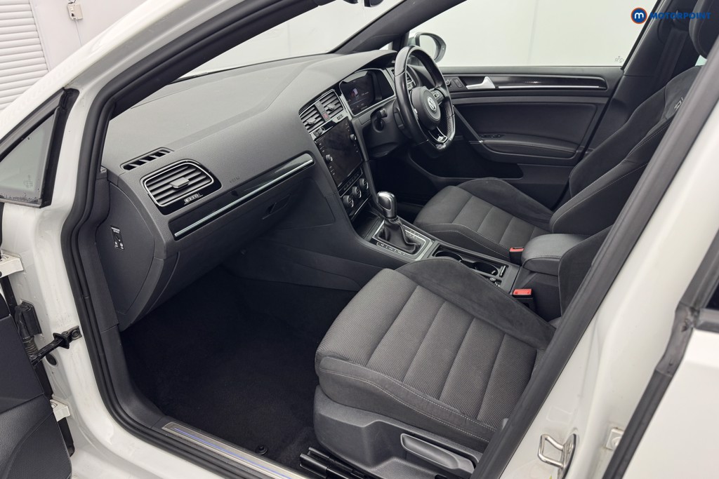 Used Volkswagen Golf 2020 for sale - 77407368: Photo 15