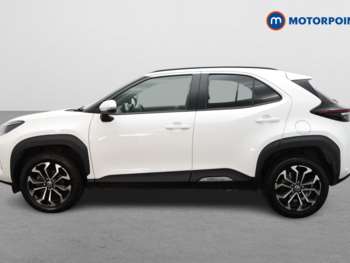 Used Toyota Yaris Cross 2023 for sale - 74528132: Photo