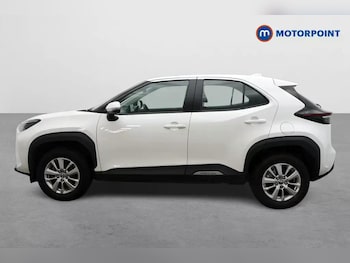 Used Toyota Yaris Cross 2024 for sale - 76938317: Photo