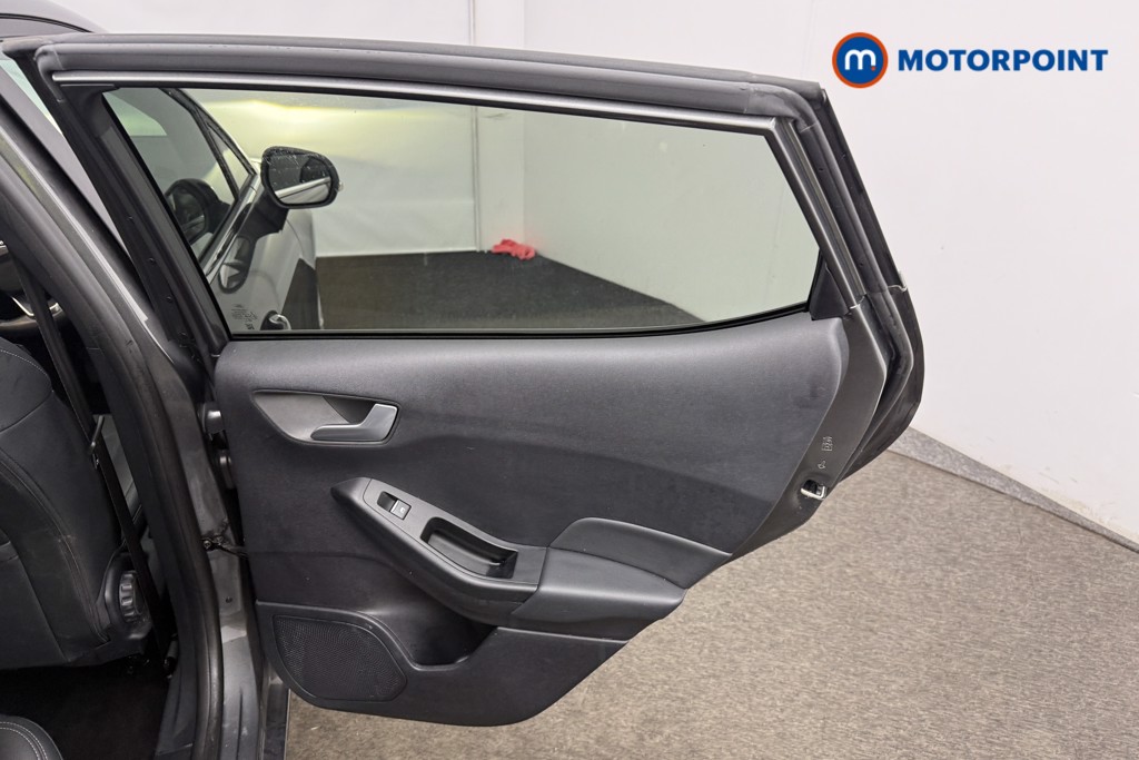 Used Ford Fiesta 2021 for sale - 76859460: Photo 22