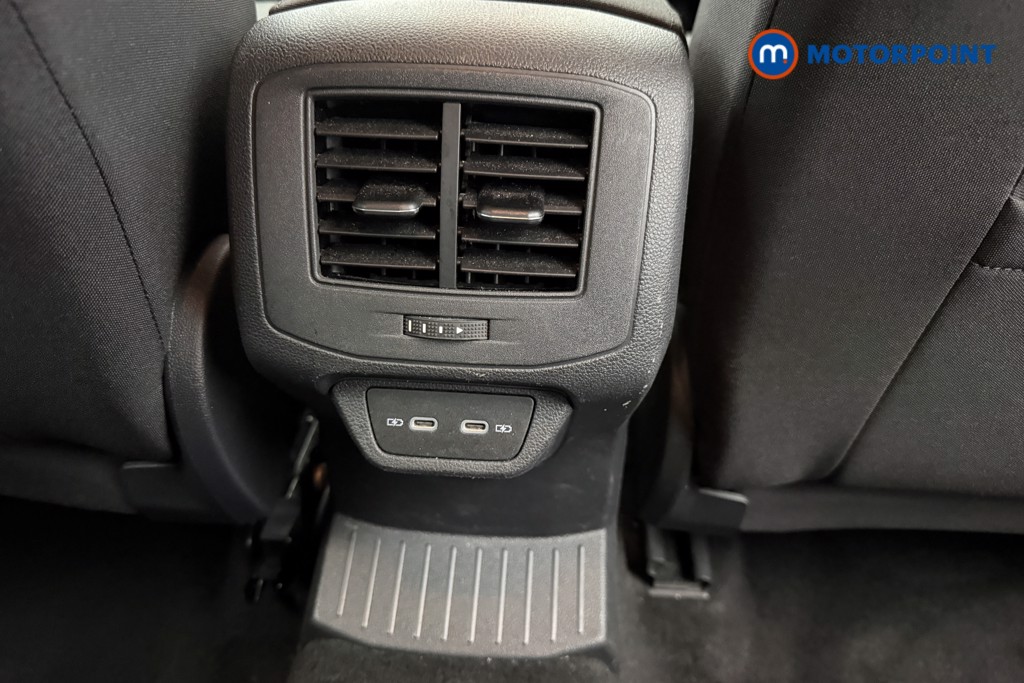 Used Volkswagen T-Roc 2022 for sale - 76581126: Photo 14