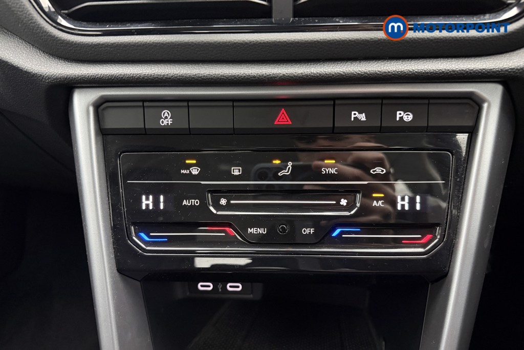 Used Volkswagen T-Roc 2022 for sale - 76581126: Photo 17