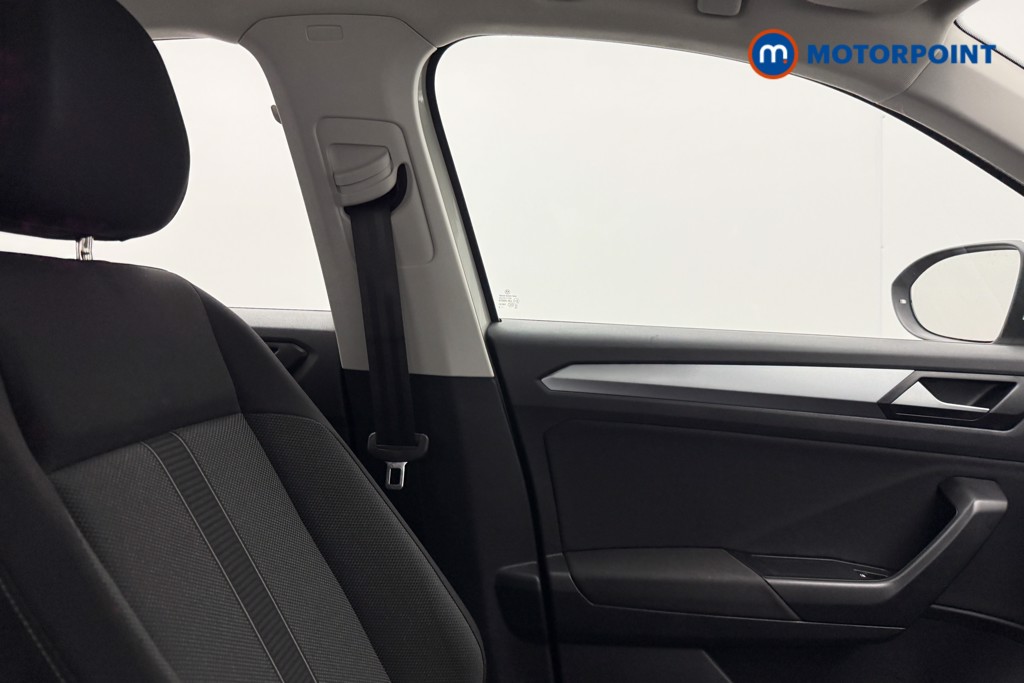 Used Volkswagen T-Roc 2022 for sale - 76581126: Photo 18