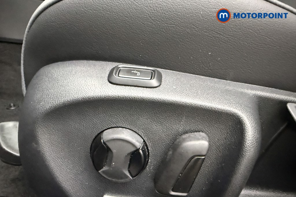 Used Volkswagen Passat 2025 for sale - 77845795: Photo 27