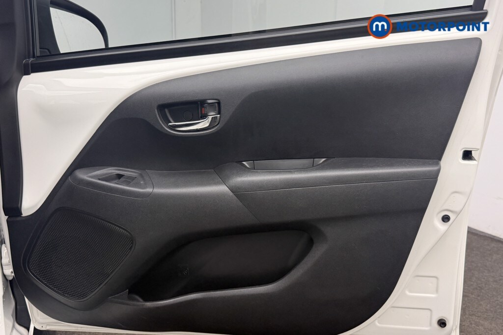 Used Toyota AYGO 2018 for sale - 77505951: Photo 31