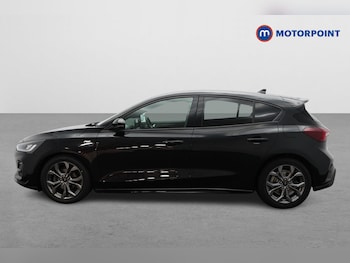 Used Ford Focus 2022 for sale - 76412903: Photo