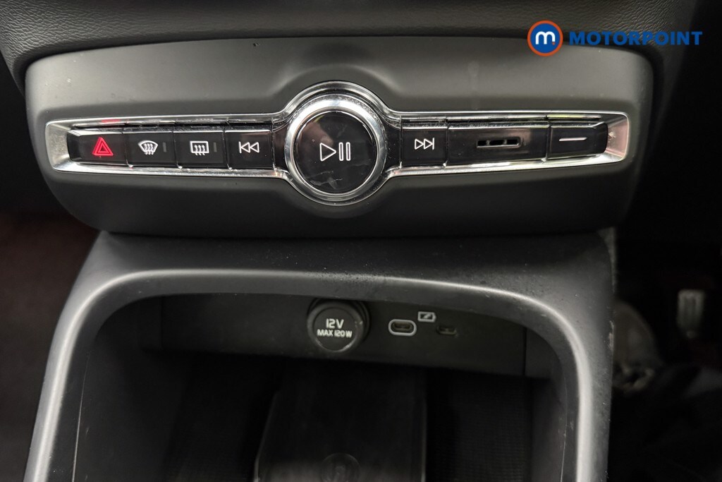 Used Volvo XC40 for sale - 77676823: Photo 35